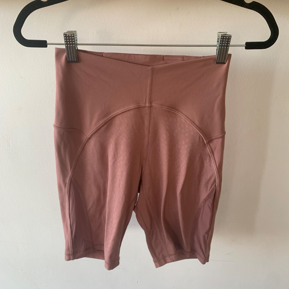 Lululemon pink biker shorts